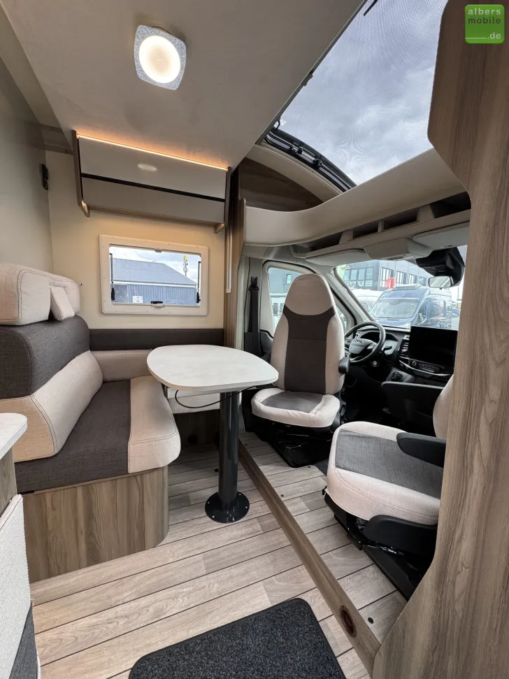 Fahrzeugbild Roller Team Kronos Fit 281TL Markise Automatik Einzelbetten #8