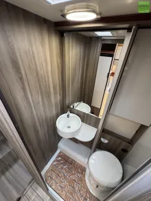 Fahrzeugbild Roller Team Kronos Fit 281TL Markise Automatik Einzelbetten #18