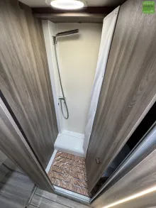 Fahrzeugbild Roller Team Kronos Fit 281TL Markise Automatik Einzelbetten #19