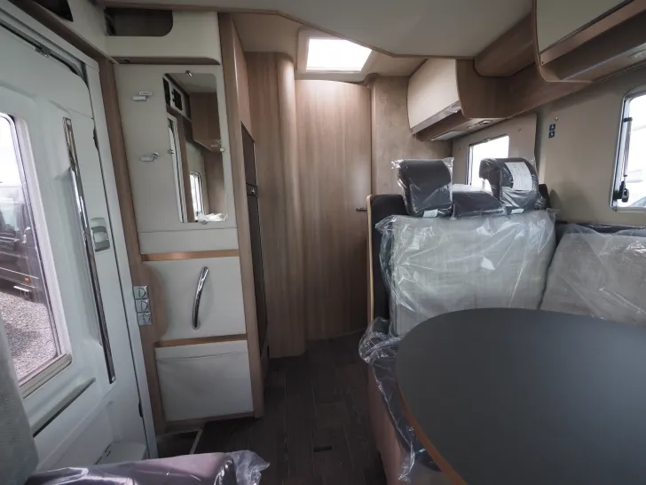 Fahrzeugbild Laika ECOVIP L 4009, 110.472,-€ Listenpreis ! #6