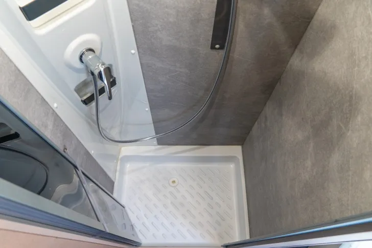 Fahrzeugbild Rimor Seal 69 Plus *Queensbett verstellbar*Hubbett* #18