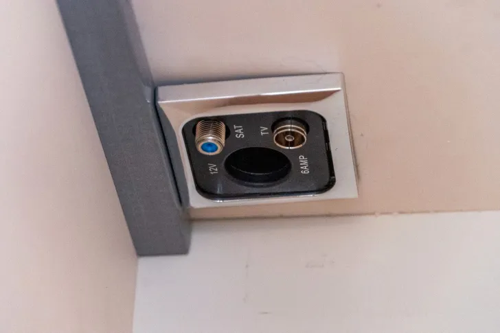 Fahrzeugbild Rimor Evo 5 *5 Personen*Bronze Paket*Truma C6*ISOFIX* #20