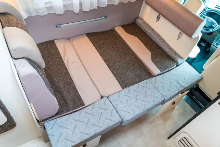 Fahrzeugbild Rimor Evo 5 *5 Personen*Bronze Paket*Automatik*155 PS* #12