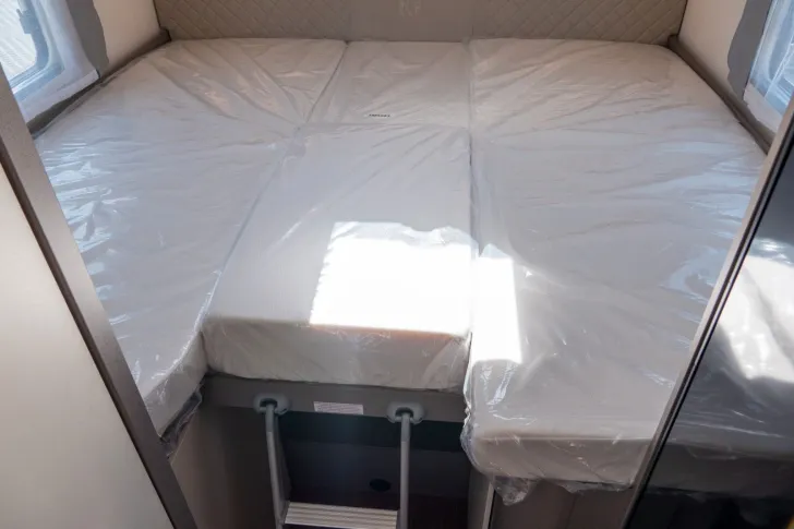 Fahrzeugbild Etrusco i 6900 SB *Mj.25*TypeX*Einzelbetten*Hubbett* #13