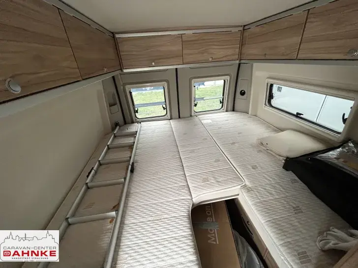 Fahrzeugbild Hymer Camper Van Yosemite Aufstelldach & Automatik #9