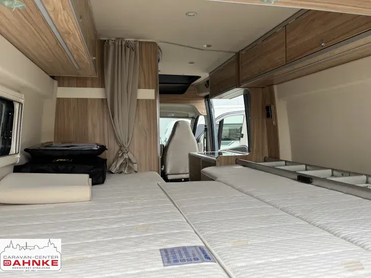 Fahrzeugbild Hymer Camper Van Yosemite Aufstelldach & Automatik #11