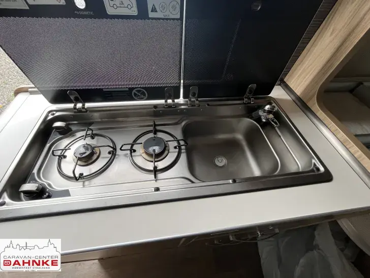 Fahrzeugbild Hymer Camper Van Yosemite Aufstelldach & Automatik #12