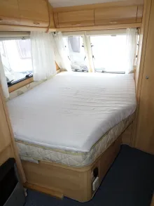 Fahrzeugbild Sprite Sonstige Cirrus 450 Nr. 52 - franz. Bett #17