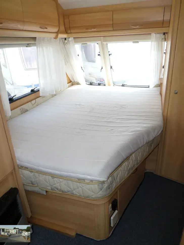 Fahrzeugbild Sprite Sonstige Cirrus 450 Nr. 52 - franz. Bett #17