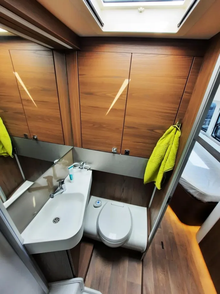 Fahrzeugbild Hymer Eriba Touring 820 Verfüg./Sparen Sie 31.910,- € #21