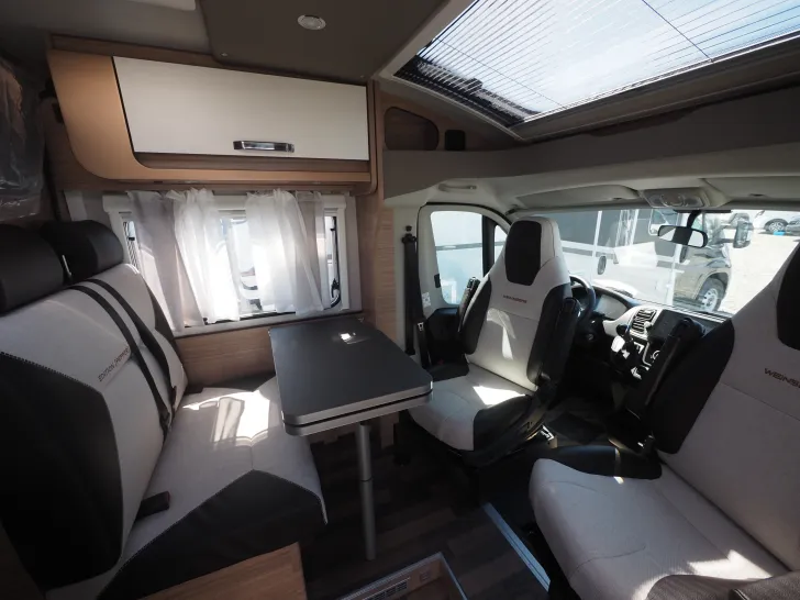 Fahrzeugbild Weinsberg CaraCompact 600 MEG Pepper, 78.980,-€ LP #8