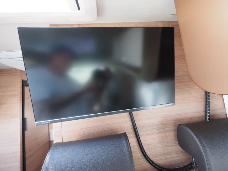 Fahrzeugbild Weinsberg CaraCompact 600 MEG Pepper, 78.980,-€ LP #11