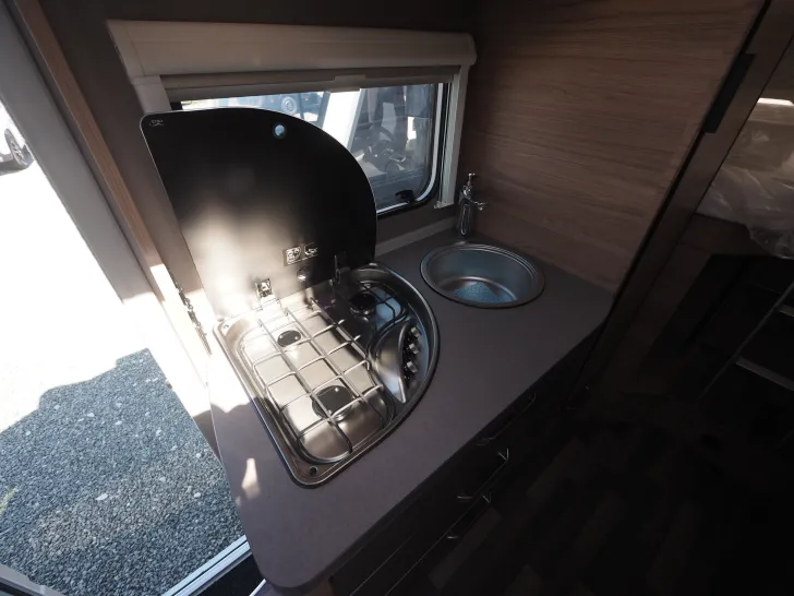 Fahrzeugbild Weinsberg CaraCompact 600 MEG Pepper, 78.980,-€ LP #12