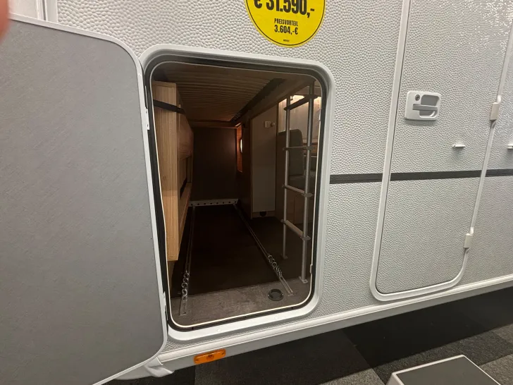 Fahrzeugbild Dethleffs CAMPER 550 ESK #4