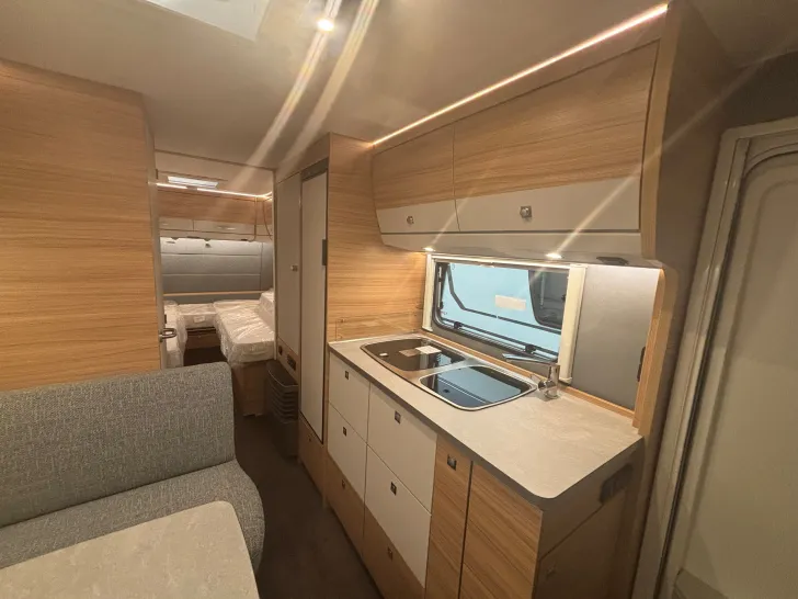 Fahrzeugbild Dethleffs CAMPER 550 ESK #7