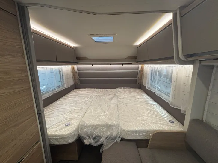 Fahrzeugbild Dethleffs NOMAD 520 ELT #2