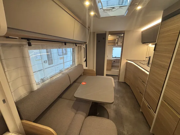 Fahrzeugbild Dethleffs NOMAD 520 ELT #4