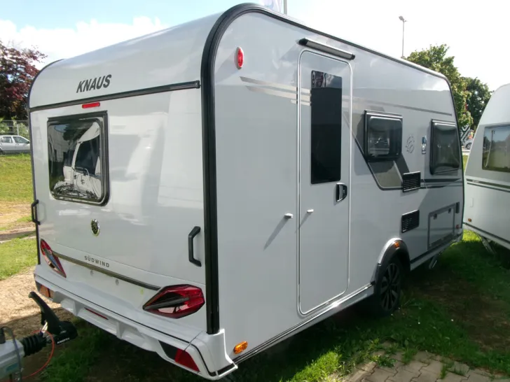 Fahrzeugbild Knaus Südwind 60 YEARS 420 QD #2