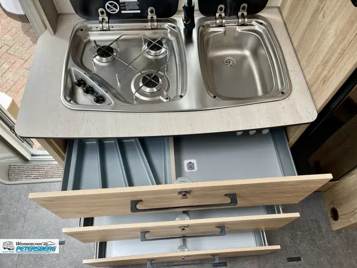 Fahrzeugbild Eura Mobil Profila T 660 EB 180 PS * Fahrassistenz-Paket #12