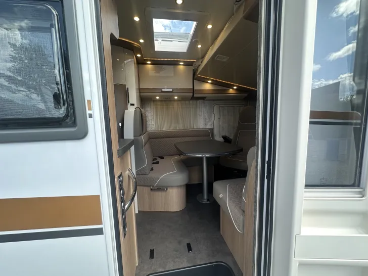 Fahrzeugbild Malibu I 430 KB-LE lightweight 3.5t #13