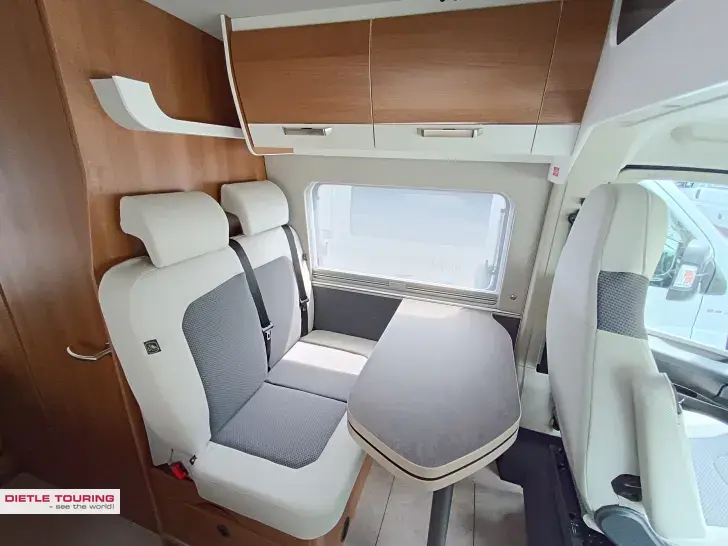 Fahrzeugbild VanTourer Comfort 600 D ++ Automatik; Ambientebel. #9