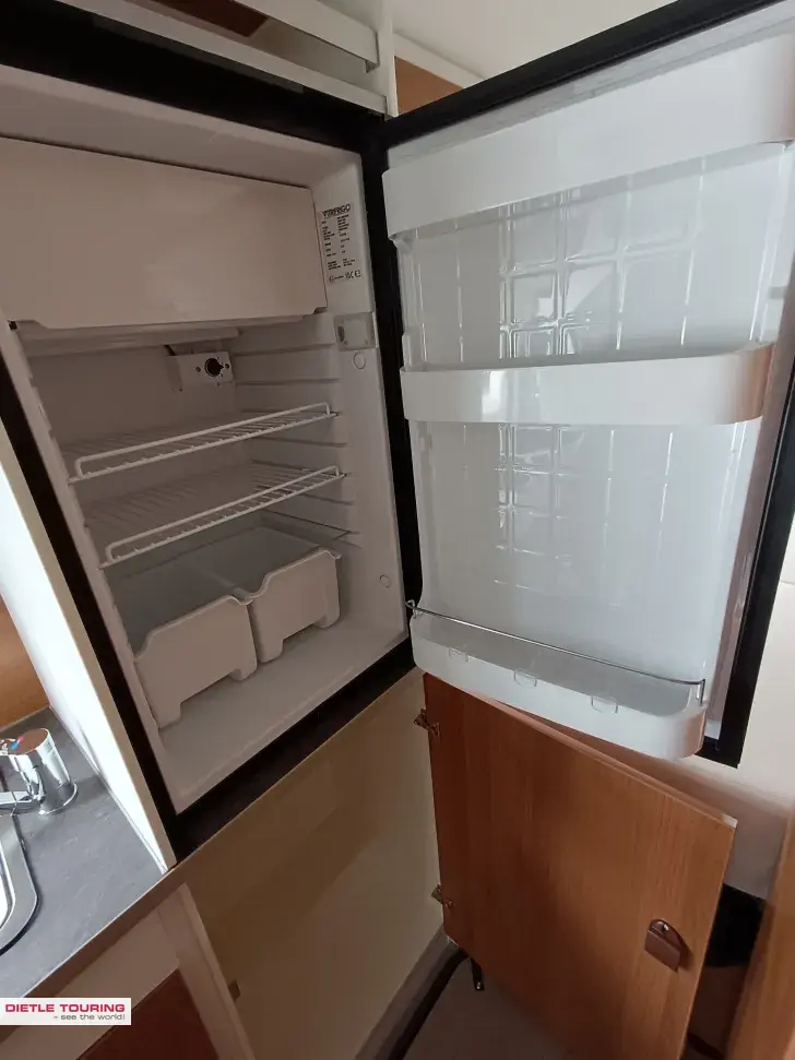 Fahrzeugbild VanTourer Comfort 600 D ++ Automatik; Ambientebel. #19