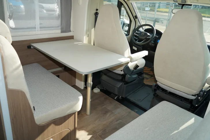 Fahrzeugbild Carado T 448 (35) 140 PS, SAT + TV #4
