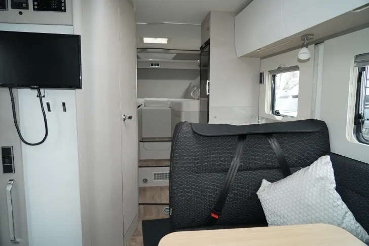 Fahrzeugbild Hymer Tramp S 585 (27) SAT+TV, 170 PS #8