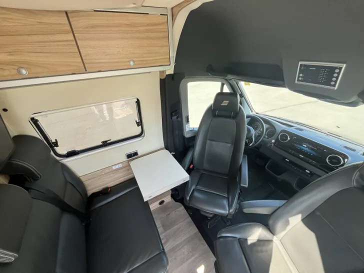 Fahrzeugbild Hymer Camper Van Camper Van Grand Canyon Mercedes #3