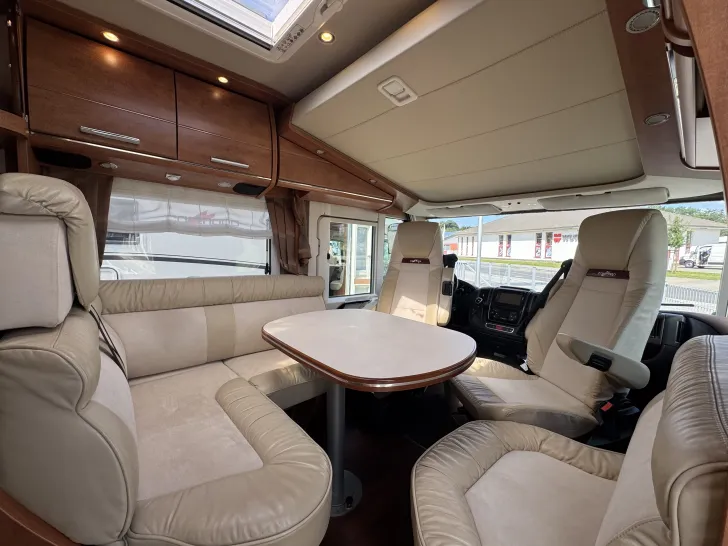 Fahrzeugbild Carthago chic c-line I 4.9 LE #6