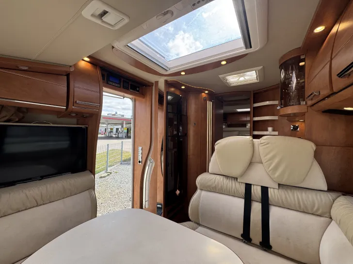 Fahrzeugbild Carthago chic c-line I 4.9 LE #8