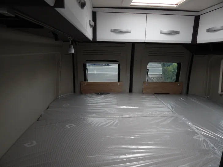 Fahrzeugbild Dethleffs Globetrail 600 DS ALLE PAKETE+SCHWENKBAD #14