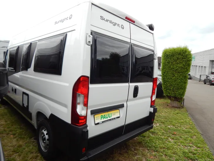 Fahrzeugbild Sunlight Camper Van Cliff 600 Top Preis inkl. Markise #6