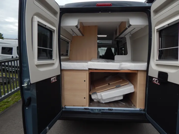 Fahrzeugbild Sunlight Camper Van CLIFF 600 X INTO THE WILD AKTION+MARKISE #8