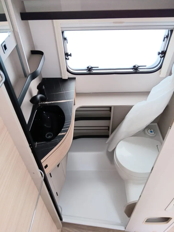 Fahrzeugbild Hymer Eriba Touring 642 ANGEBOTSPREIS #12
