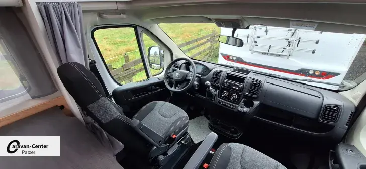 Fahrzeugbild Sunlight T 58 #6