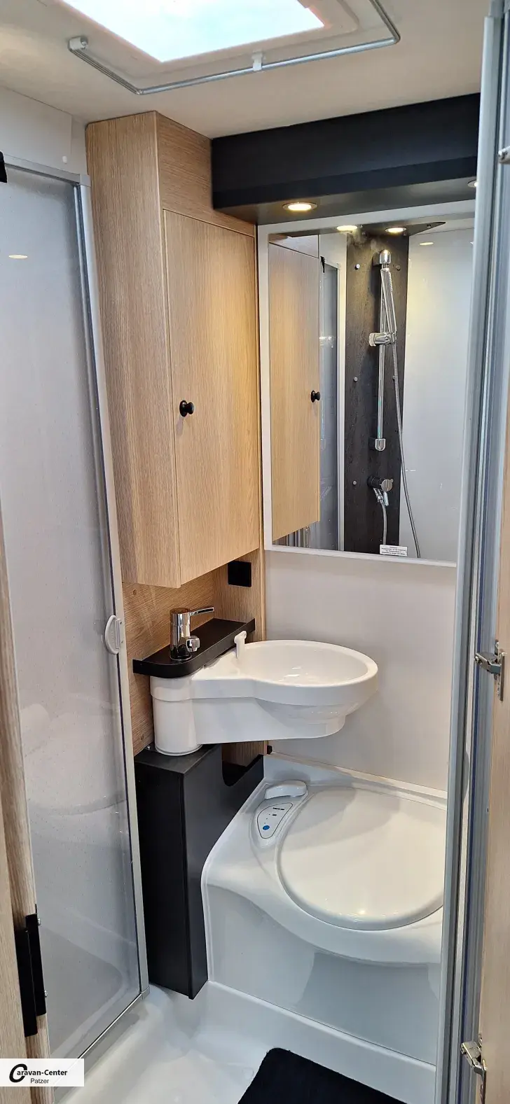 Fahrzeugbild Sunlight T 58 #11