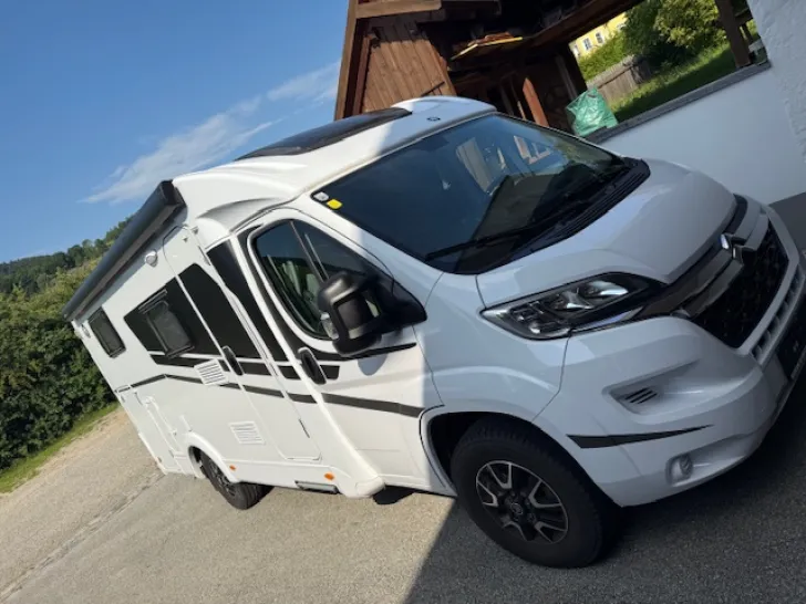 Fahrzeugbild Sunlight V 66 Adventure Edition #1