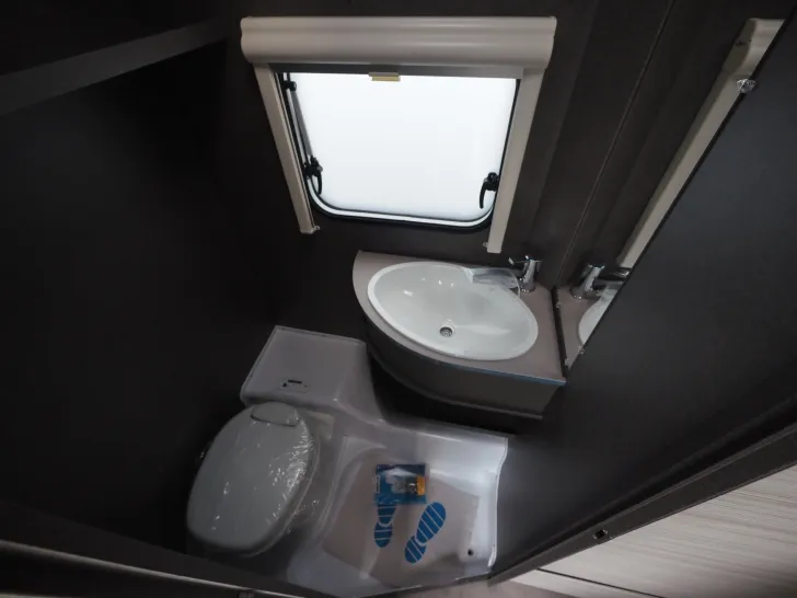 Fahrzeugbild Dethleffs C'Joy 480 QLK, 22.454,-€ Listenpreis #13