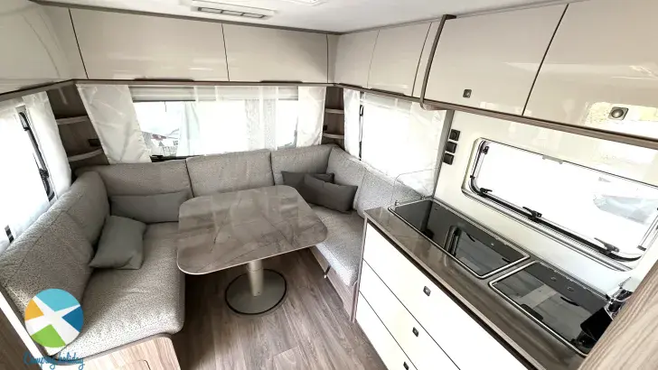 Sicht vorne-hinten Fendt Tendenza 560 SG