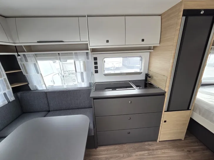 Fahrzeugbild Fendt Apero 465 SFB #6