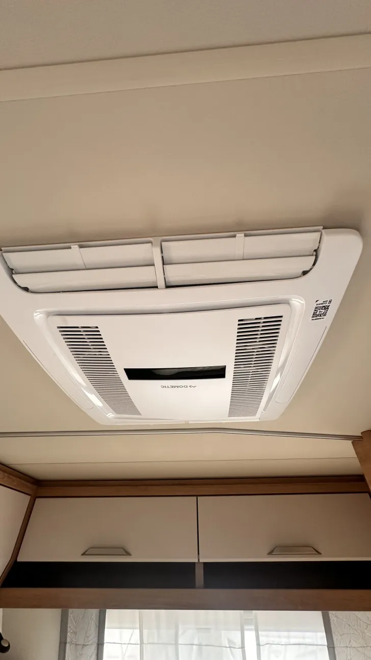 Fahrzeugbild Knaus Südwind 580 QS - 60 YEARS Klimaanlage Dach #21