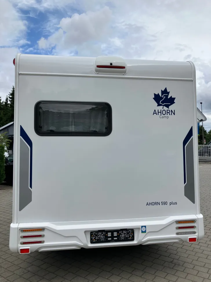 Fahrzeugbild Ahorn Camp T 590 Plus *elektrisches Hubbett* #6