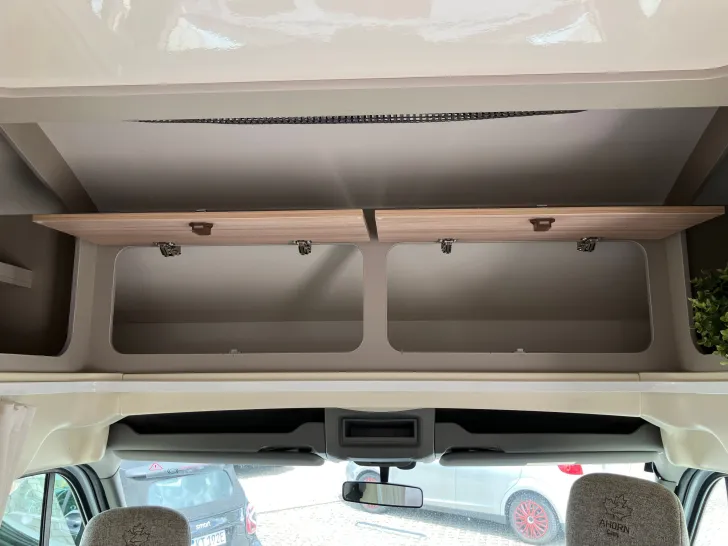 Fahrzeugbild Ahorn Camp T 590 Plus *elektrisches Hubbett* #15