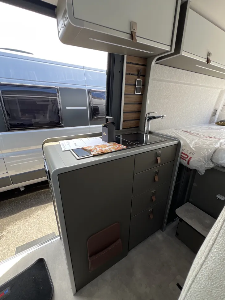 Fahrzeugbild Hymer Camper Van Yosemite #10