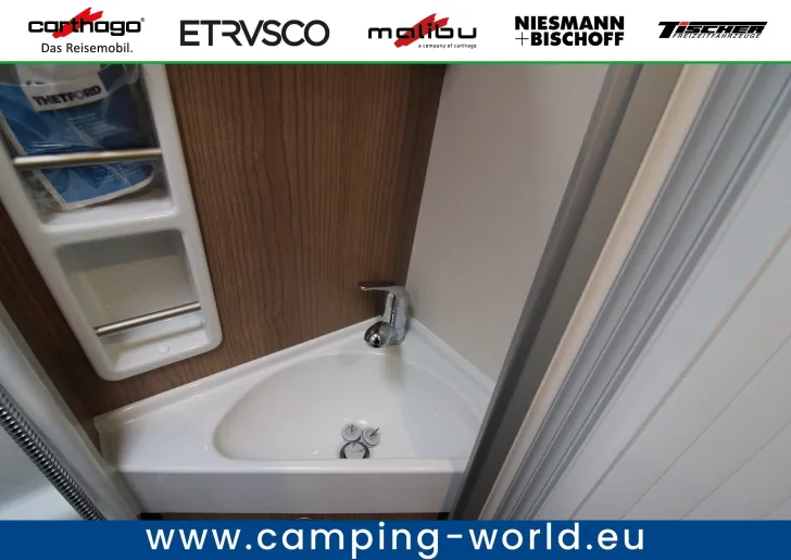 Fahrzeugbild Malibu Van First Class - Two Rooms 640 LE RB charming coupé #41