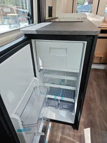 Fahrzeugbild Sunlight Adventure Cliff 640 !! Sie sparen 4.951,- !! #14