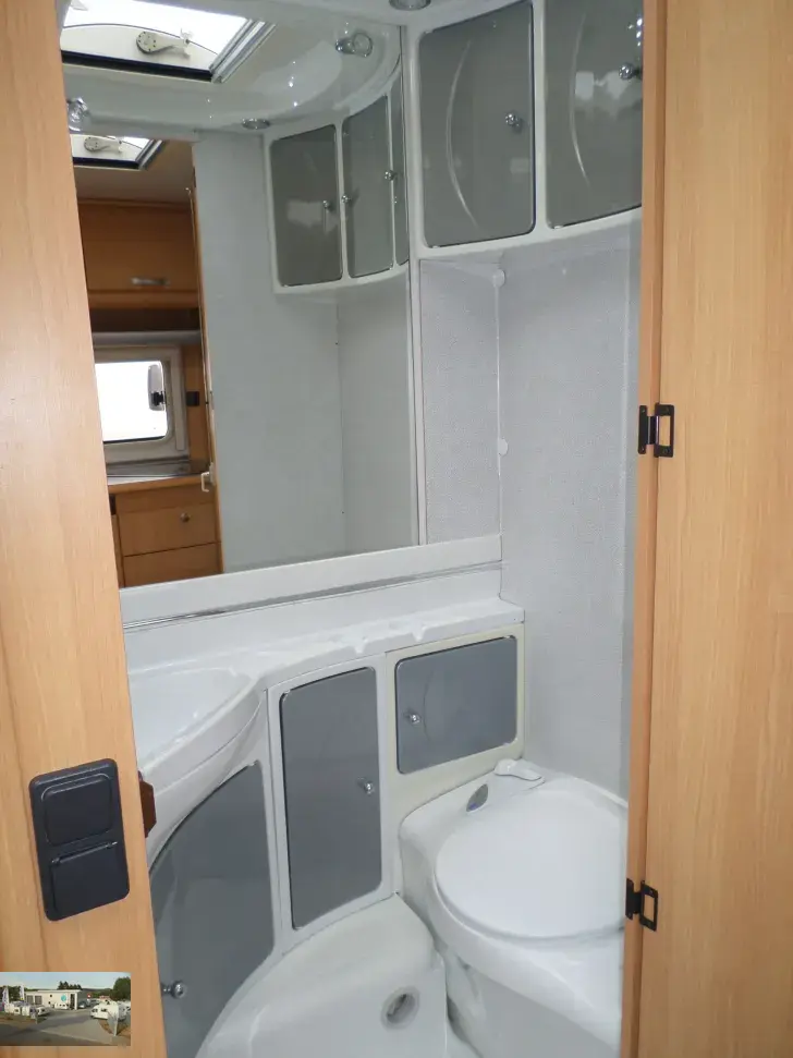 Fahrzeugbild TEC Travel King 450 K Nr. 8 - 2 Sitzgruppen #23