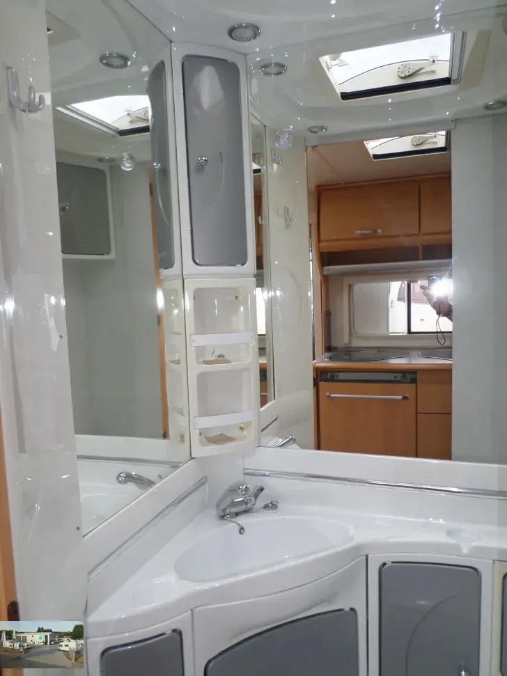 Fahrzeugbild TEC Travel King 450 K Nr. 8 - 2 Sitzgruppen #24