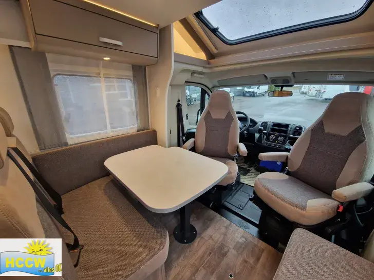Fahrzeugbild Carado T 447 pro+ mit Automatik #8